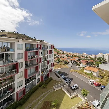 Appartement Amparo Delight By Madeira Sun Travel à Funchal  Extérieur photo